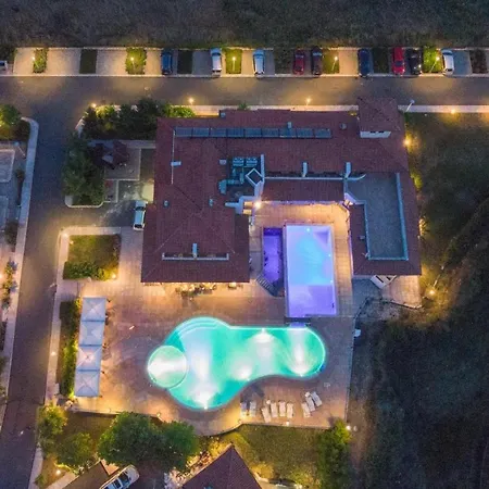 Family Lalov Egrek Hotel