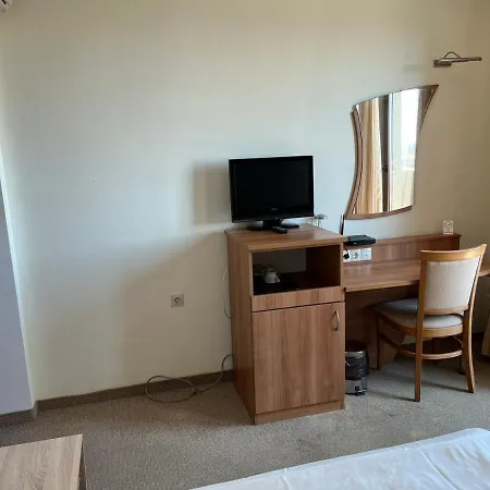 Hotel Family Lalov Egrek 3*