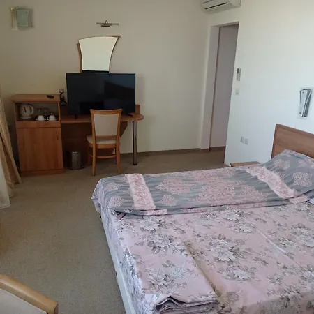 Family Lalov Egrek Hotel 3*