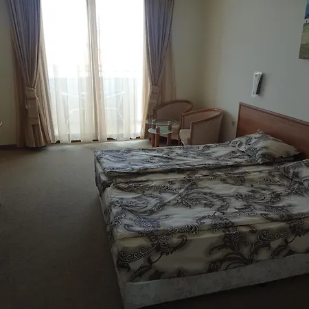 Hotel Family Lalov Egrek 3*