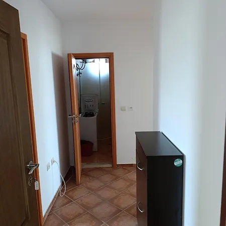 Family Lalov Egrek 3* ロゼネッツ