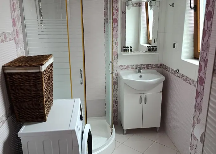 Hotel Family Lalov Egrek Lozenets